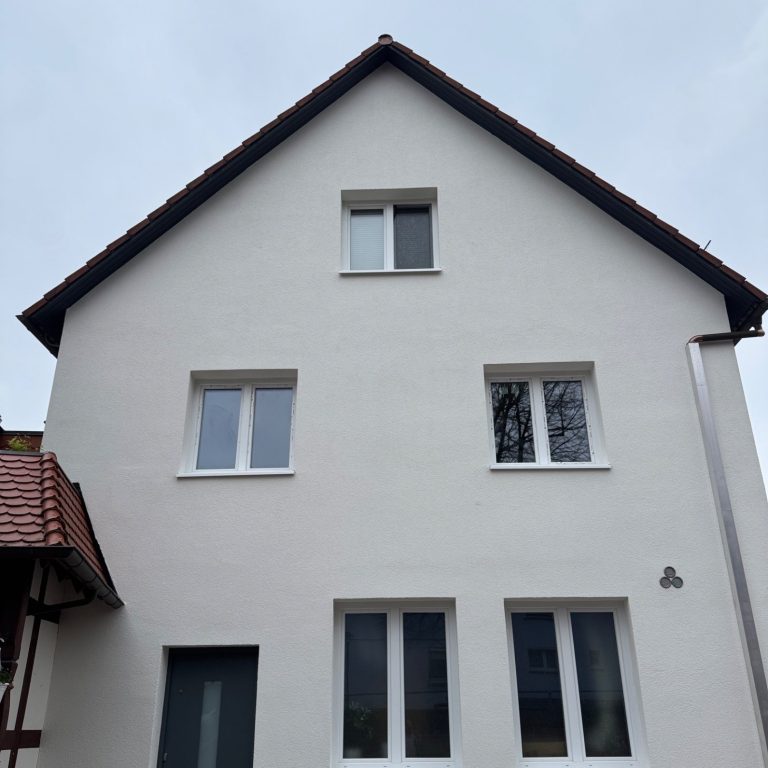 wdvs-hotel-eschwege-eundebau Fassadendämmung mit Mineralwolle (WDVS) am Hotel in Eschwege – e & e Bau